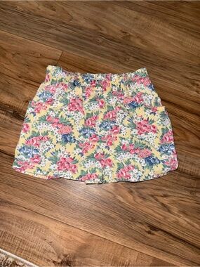 Vintage jet set Yellow Floral Girls' Elastic Waist Shorts